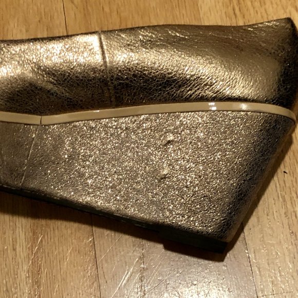 Anthropologie 90s Gold Retro Leather Platform Pumps, sz 7.5 - Picture 12 of 16